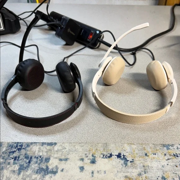 (016) Lot of 2 Pair of On-Ear EH02 Bluetooth Wireless Headphones in Black/Cream